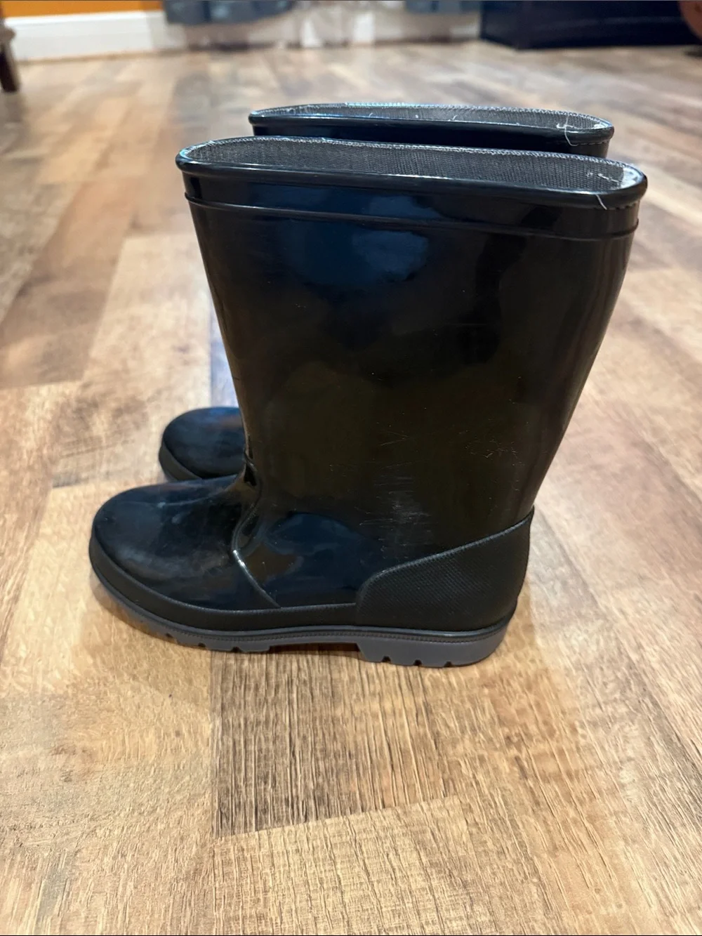 Magellan Outdoors durable black